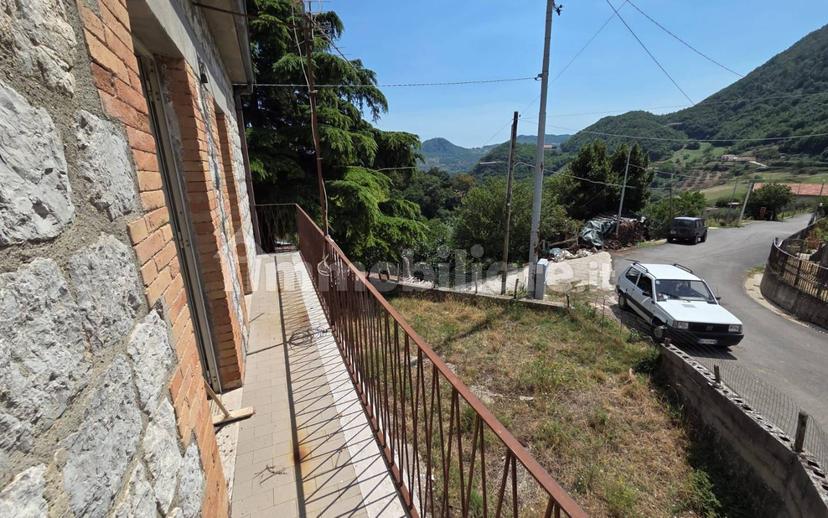 Rustico Contrada Maione, Tocco Caudio — foto 17 di 18