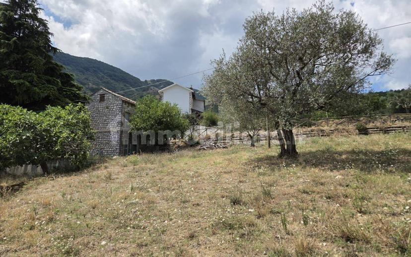 Rustico Contrada Maione, Tocco Caudio — foto 7 di 18