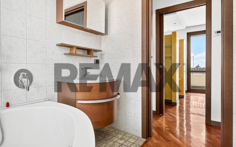 Trilocale via Aligi Sassu 164, Centro, Marnate — foto 3 di 22