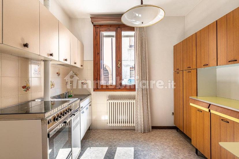 Villa a schiera via Cesare Battisti 16/18, Centro, San Vito di Leguzzano — foto 13 di 25
