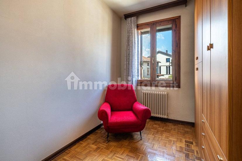 Villa a schiera via Cesare Battisti 16/18, Centro, San Vito di Leguzzano — foto 14 di 25