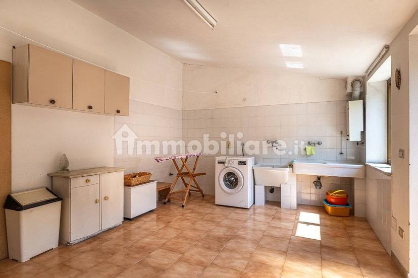 Villa a schiera via Cesare Battisti 16/18, Centro, San Vito di Leguzzano — foto 16 di 25