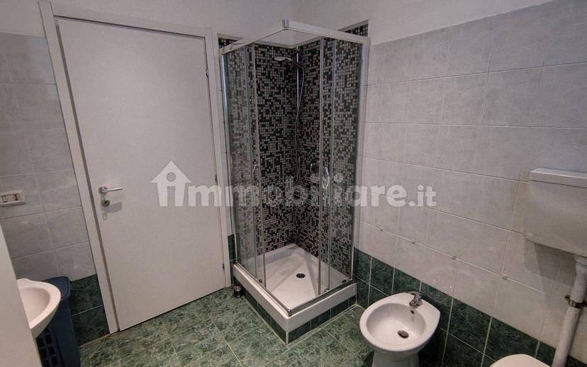 Bilocale via Andrea Costa 33, Frati, Busto Arsizio — foto 3 di 6