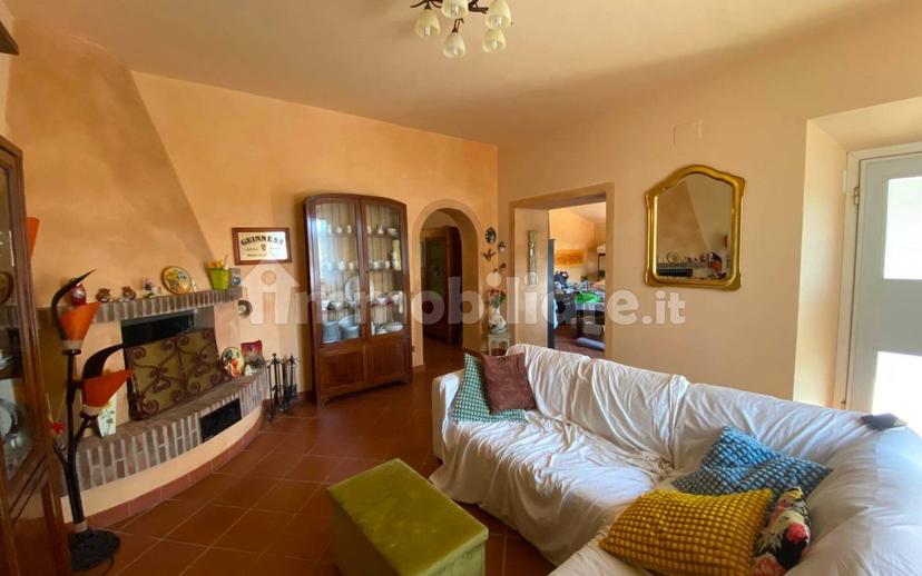 Casale via del Poggio, Montenero Basso - Montenero Alto, Livorno — foto 15 di 28