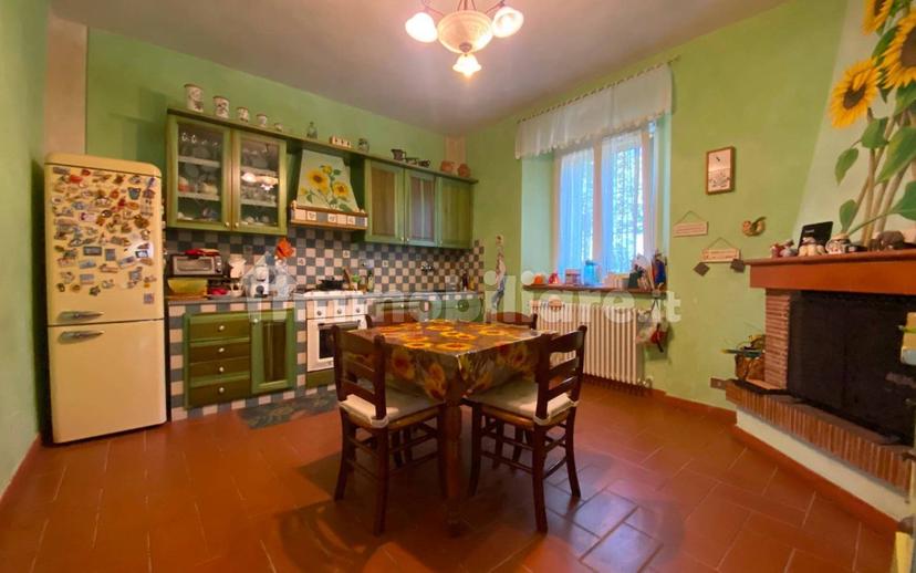 Casale via del Poggio, Montenero Basso - Montenero Alto, Livorno — foto 8 di 28