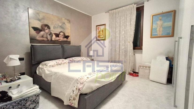 Trilocale buono stato, primo piano, Codogno — foto 9 di 15