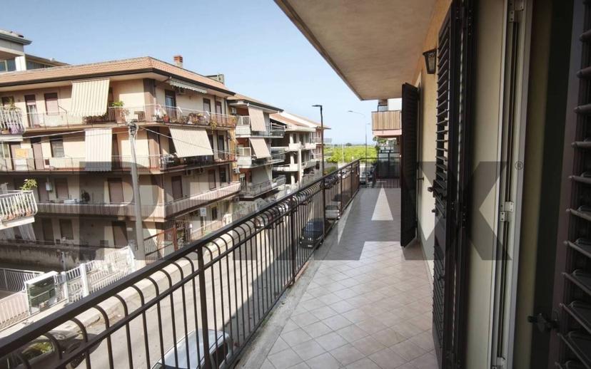 Appartamento via Vittorio Emanuele Orlando 46, Fiumefreddo di Sicilia — foto 10 di 21