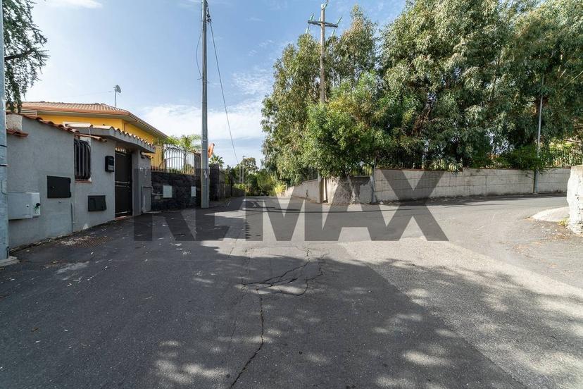 Trilocale via dei Gerani 4, Centro, Mascalucia — foto 22 di 32