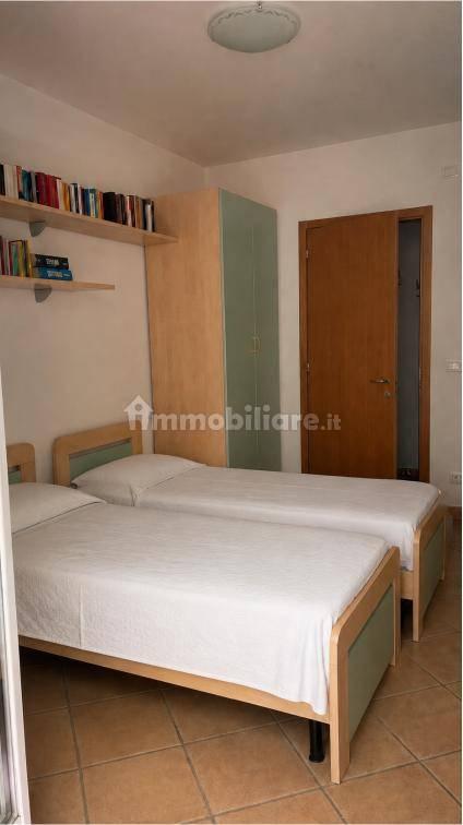 Trilocale via Enrico Mattei 6, Marina di Massa Centro, Massa — foto 9 di 10