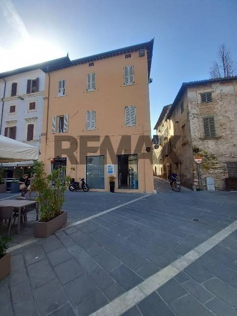Quadrilocale via Santa Caterina 5, Centro Storico, Foligno — foto 11 di 14