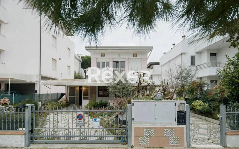 Villa plurifamiliare viale Matteotti, Milano Marittima, Cervia — foto 4 di 29