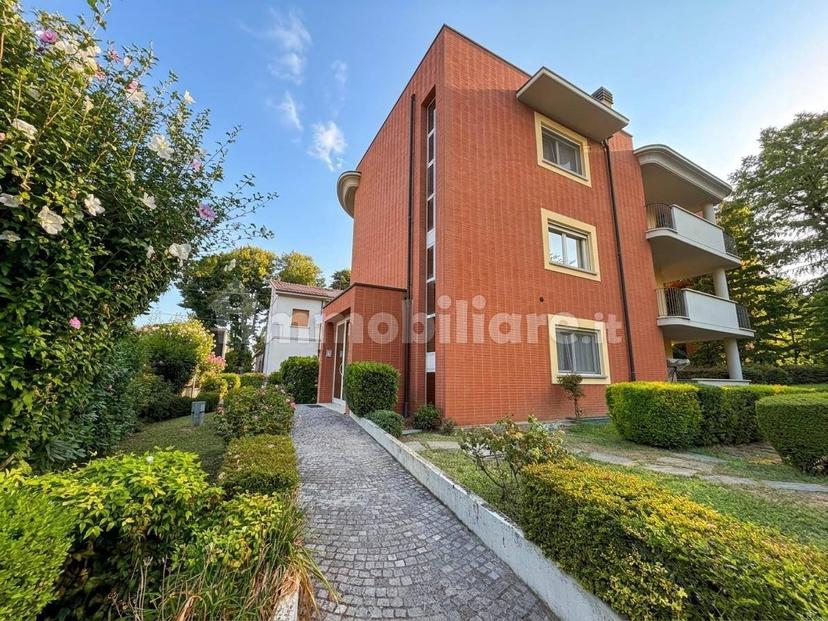 Quadrilocale ottimo stato, primo piano, Clinica Piacenza, Piacenza
