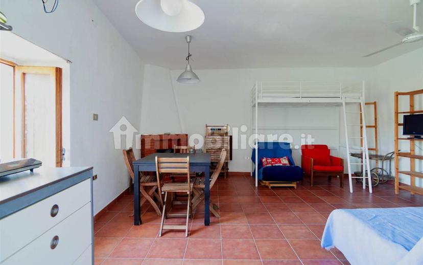 Bilocale buono stato, piano terra, Centro, Roseto Capo Spulico — foto 6 di 8