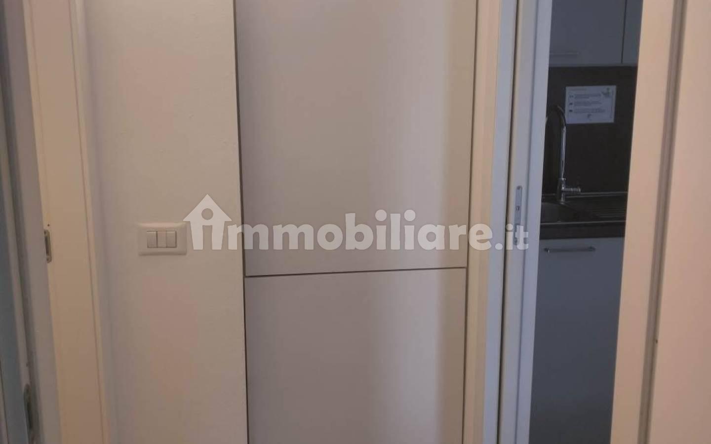 Bilocale nuovo, piano terra, Centro, Padenghe sul Garda