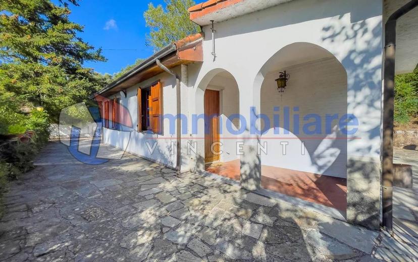 Villa unifamiliare, buono stato, 65 m², Fosdinovo — foto 14 di 29
