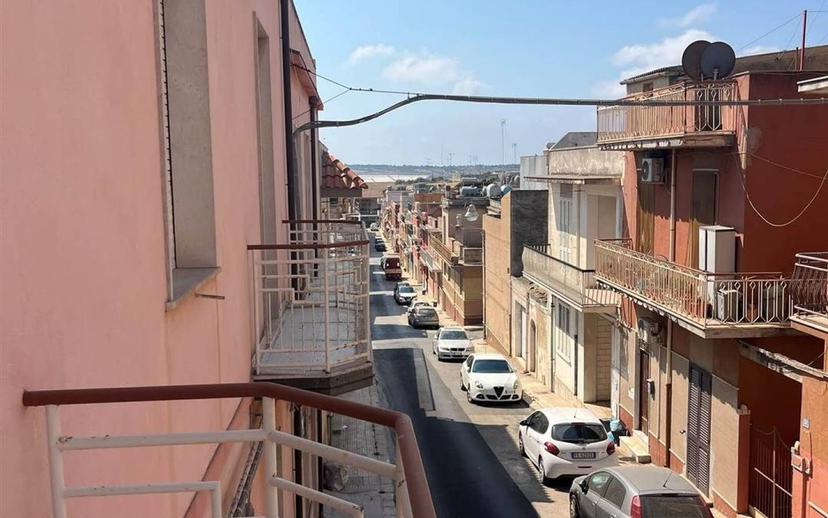 Trilocale via Giuseppe Giardina 64, Centro, Pachino — foto 12 di 14