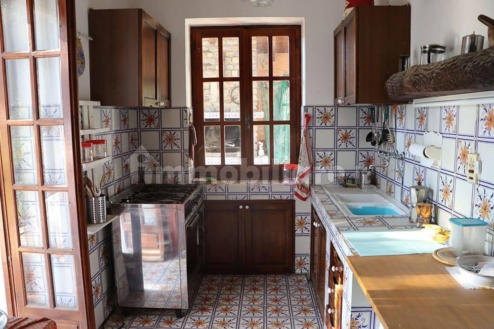 Villa unifamiliare 160 m², Apricale