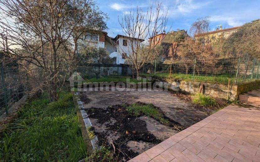 Terratetto unifamiliare 130 m², da ristrutturare, Montebello Di Mezzo, Bolano — foto 4 di 21