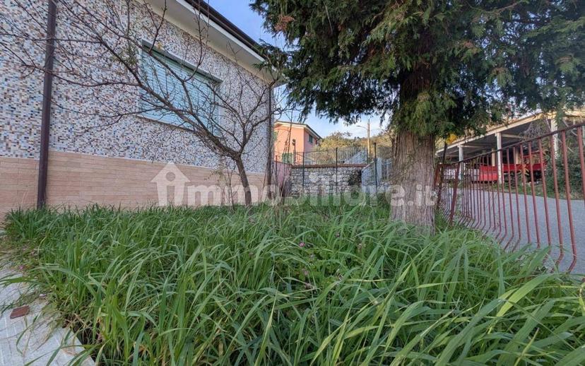 Terratetto unifamiliare 130 m², da ristrutturare, Montebello Di Mezzo, Bolano — foto 11 di 21