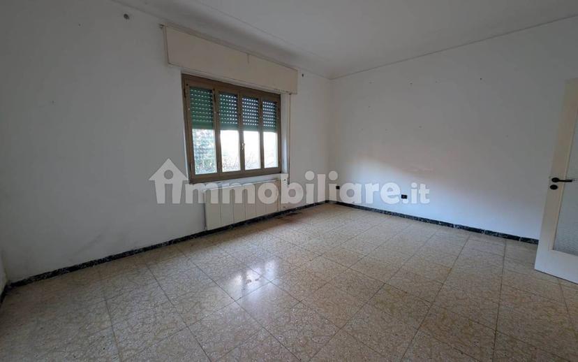 Terratetto unifamiliare 130 m², da ristrutturare, Montebello Di Mezzo, Bolano — foto 12 di 21