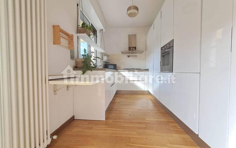 Quadrilocale ottimo stato, piano rialzato, Arcola — foto 43 di 57