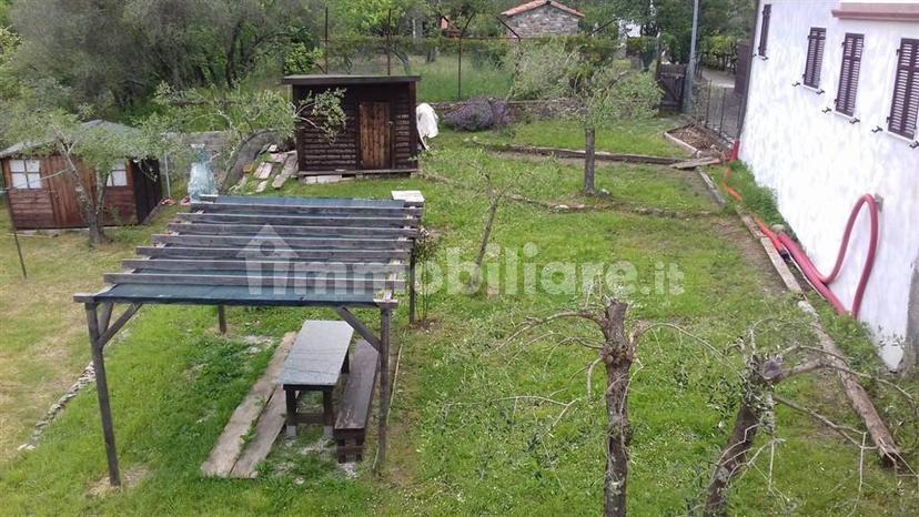 Quadrilocale ottimo stato, terzo piano, Podenzana — foto 3 di 19