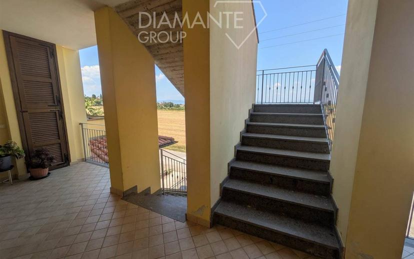Trilocale buono stato, primo piano, Contrada Prati, Castiglione del Lago — foto 3 di 20