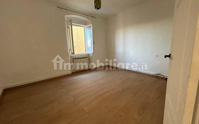 Quadrilocale buono stato, piano terra, Follomonte, Follo