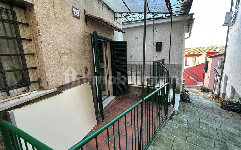 Quadrilocale buono stato, piano terra, Follomonte, Follo — foto 24 di 32