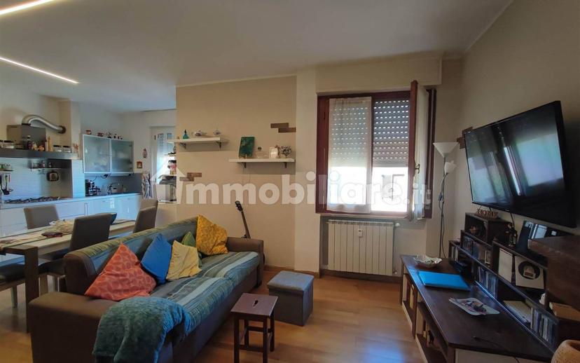 Trilocale ottimo stato, secondo piano, Centro, Ameglia — foto 6 di 16