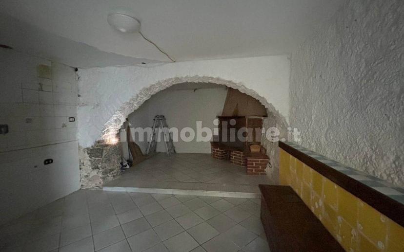 Quadrilocale buono stato, piano terra, Follomonte, Follo — foto 30 di 32