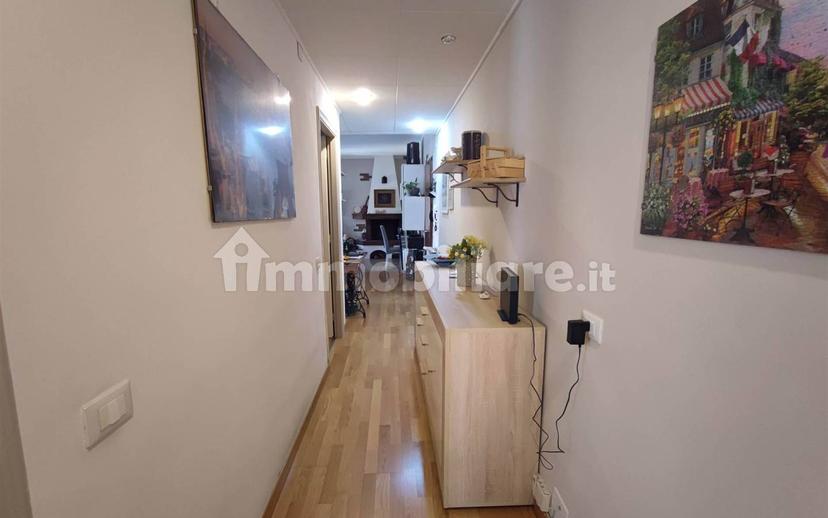 Trilocale ottimo stato, secondo piano, Centro, Ameglia — foto 10 di 16