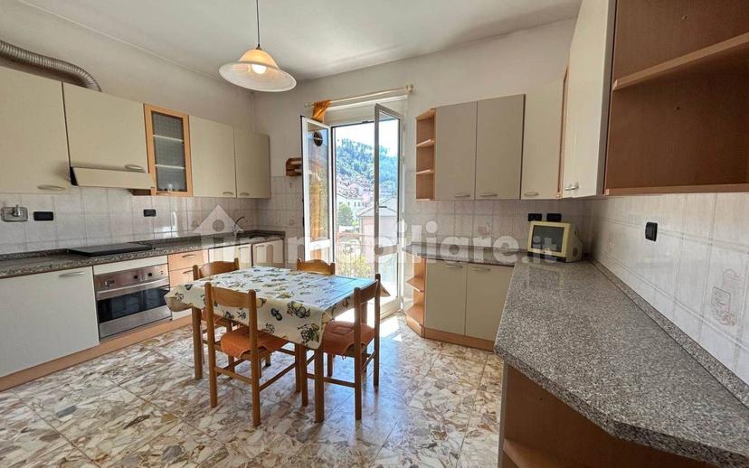 Quadrilocale buono stato, primo piano, Riccò Del Golfo, Riccò del Golfo di Spezia — foto 43 di 48