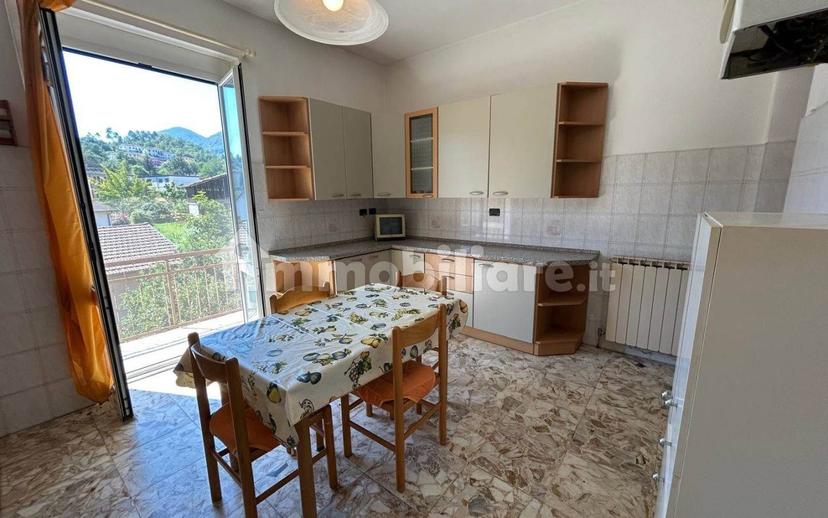 Quadrilocale buono stato, primo piano, Riccò Del Golfo, Riccò del Golfo di Spezia — foto 47 di 48