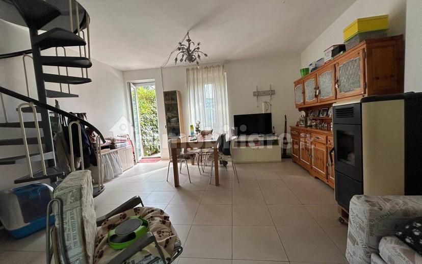 Terratetto unifamiliare 80 m², buono stato, Calice al Cornoviglio — foto 8 di 26