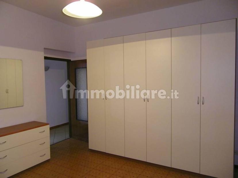 Quadrilocale buono stato, secondo piano, Ceparana Carpena, Bolano