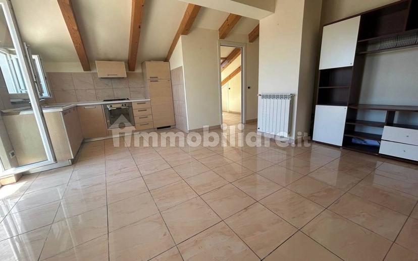 Appartamento buono stato, secondo piano, Calice al Cornoviglio — foto 37 di 40