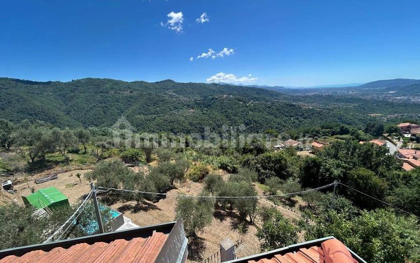 Appartamento buono stato, secondo piano, Calice al Cornoviglio — foto 22 di 40