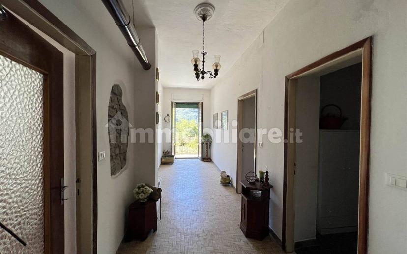 Appartamento via Castello di Camporaghena 52, Comano — foto 13 di 28