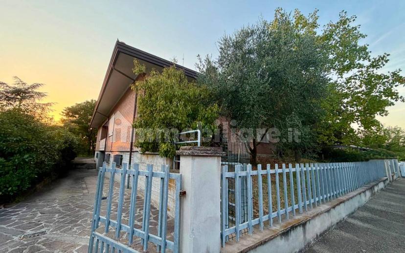 Villa bifamiliare via Tincani e Martelli, Portile - Paganine, Modena — foto 9 di 11