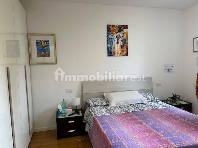 Bilocale via Sandro Pertini 9, Centro, San Giovanni Lupatoto — foto 4 di 11