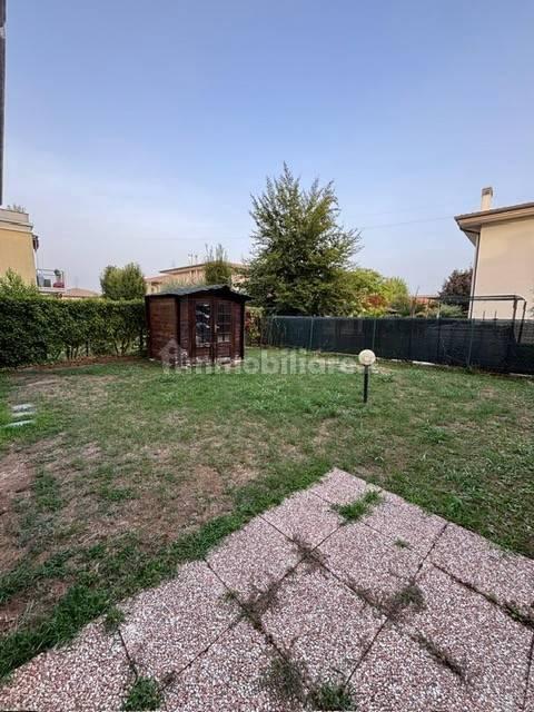 Bilocale via Sandro Pertini 9, Centro, San Giovanni Lupatoto — foto 10 di 11