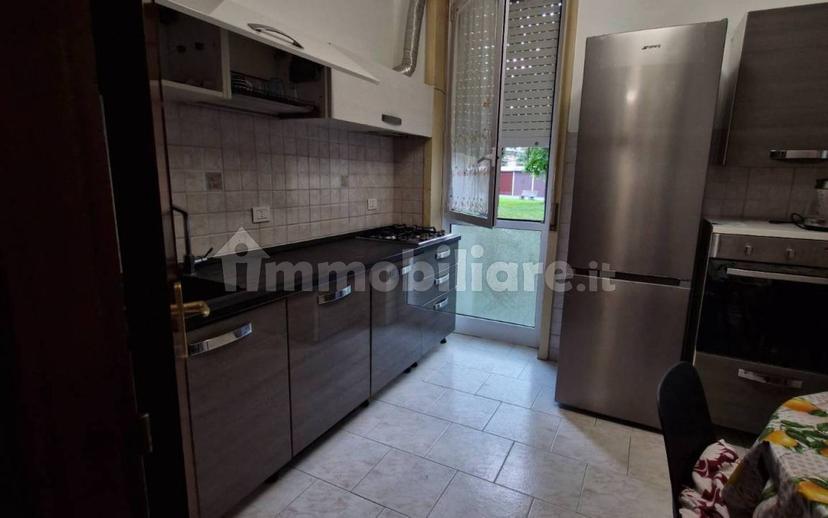Stanza doppia via Angelo Pegoraro 18, Gallarate — foto 13 di 13