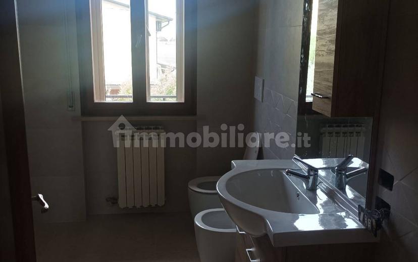 Trilocale via Sant'Eurosia 16, Centro, Trevenzuolo — foto 3 di 18
