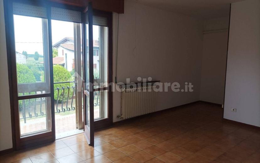 Trilocale via Sant'Eurosia 16, Centro, Trevenzuolo — foto 10 di 18