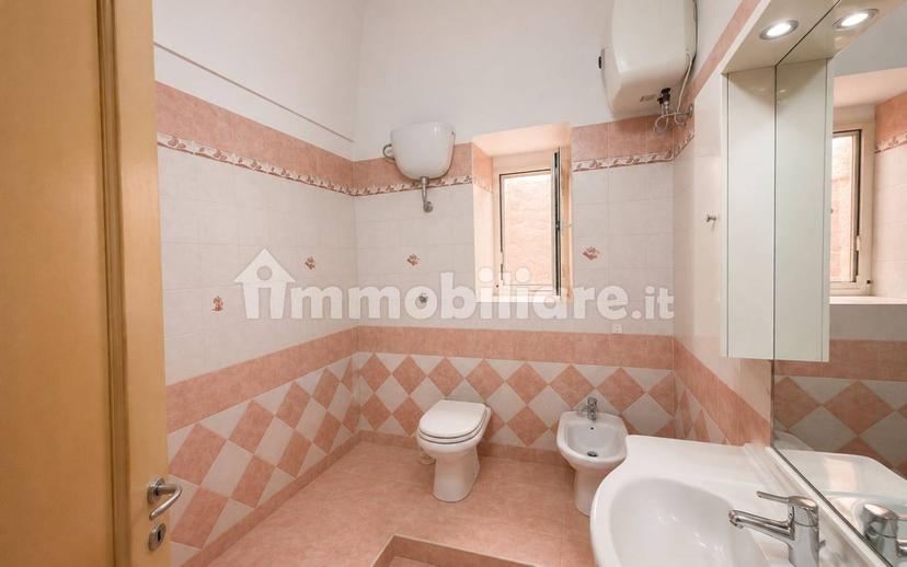 Trilocale via Vincenzo Lanza, Centro, Ischitella — foto 4 di 17