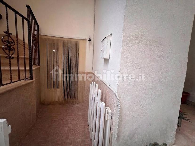 Trilocale via Vincenzo Lanza, Centro, Ischitella — foto 16 di 17