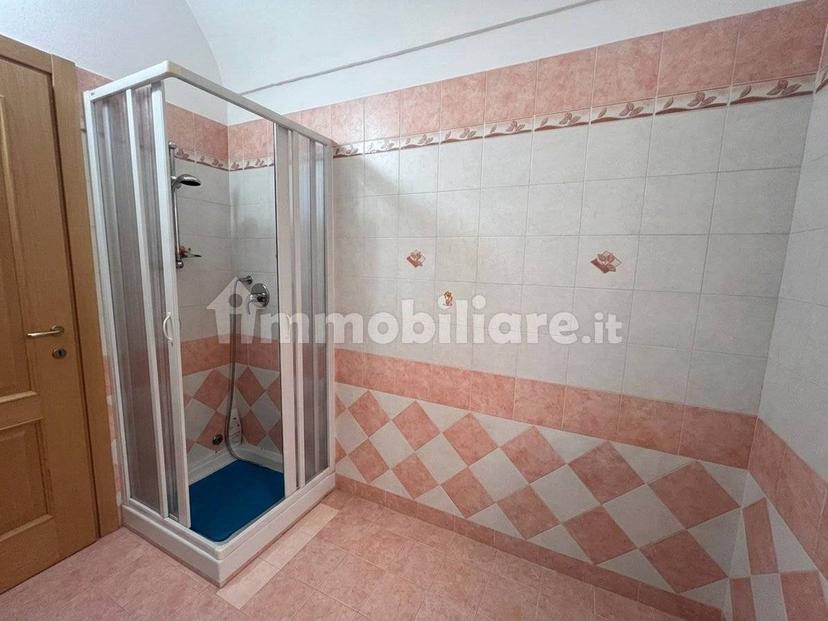 Trilocale via Vincenzo Lanza, Centro, Ischitella — foto 17 di 17