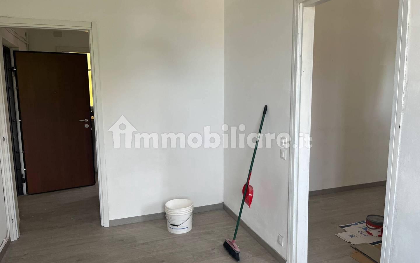 Bilocale piazza Fontana 5, Centro, Zavattarello