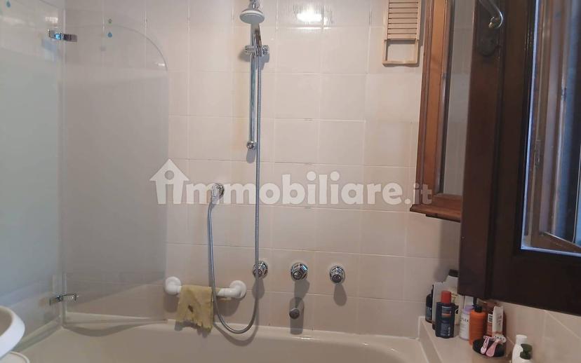 Terratetto unifamiliare via Edmondo De Amicis 89, Centro, Viareggio — foto 11 di 16